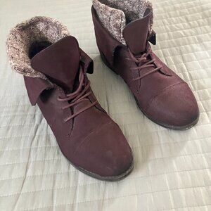 MADDEN GIRL “Ruxben” Maroon Sock Ankle Bootie – Women’s Size 9.5